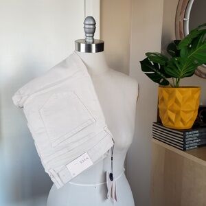 NYDJ Lift Tuck Denim Jeans Size 10 NEW!